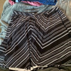 MIDI skirt with elastic waist